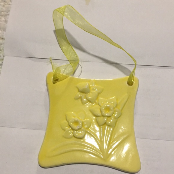 Flower tiles Hanging Decor 4 tiles Purple Blue & yellow Ceramic 5 x 5” Beauties - Picture 5 of 16